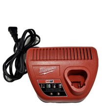 Milwaukee M12 Battery Charger Lithium-Ion 12V 48-59-2401