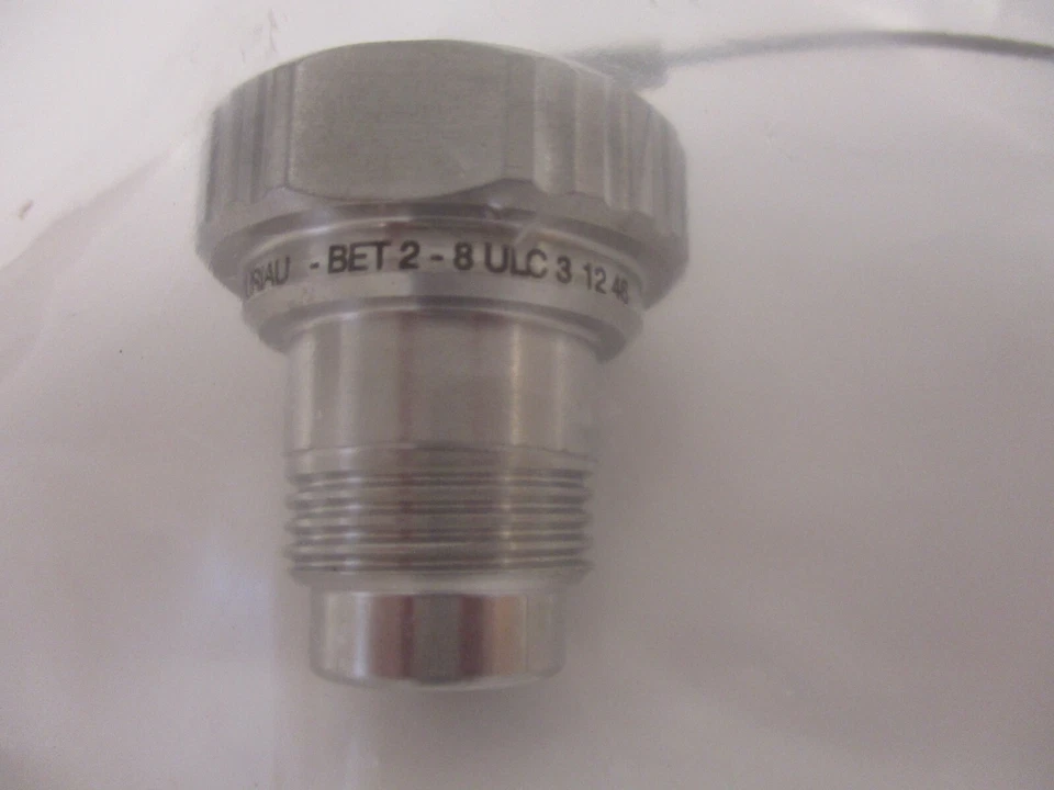SOURIAU PENETRATOR CAP; BET28ULC3 STAINLESS STEEL SCREWED CAP WITH CORD - Image 4 of 4
