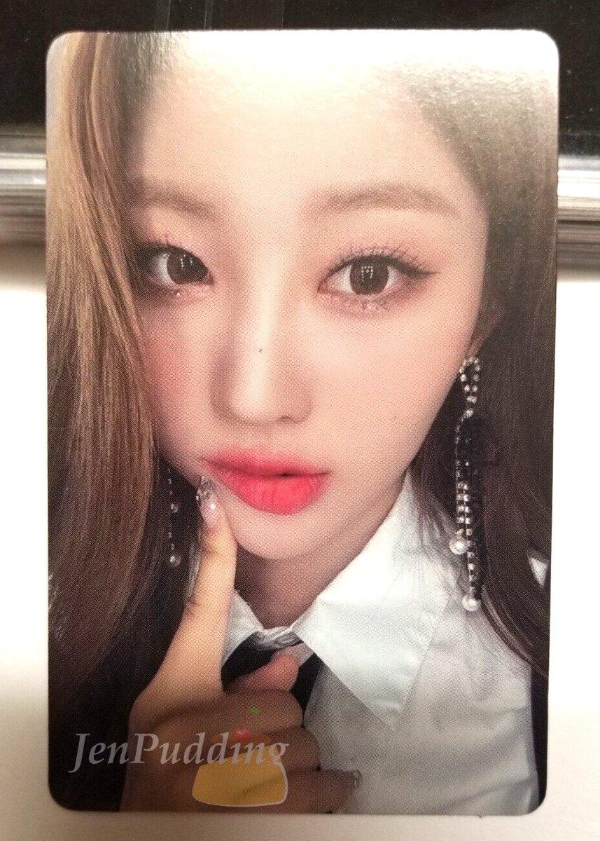 Sihyeon EVERGLOW 2022 ISAC Broadcast Photocard | eBay