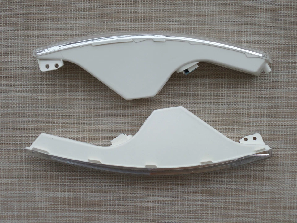 Kit frecce paraurti per Vw Passat B6 3C2 3C5 destra sinistra  - Immagine 2 di 4