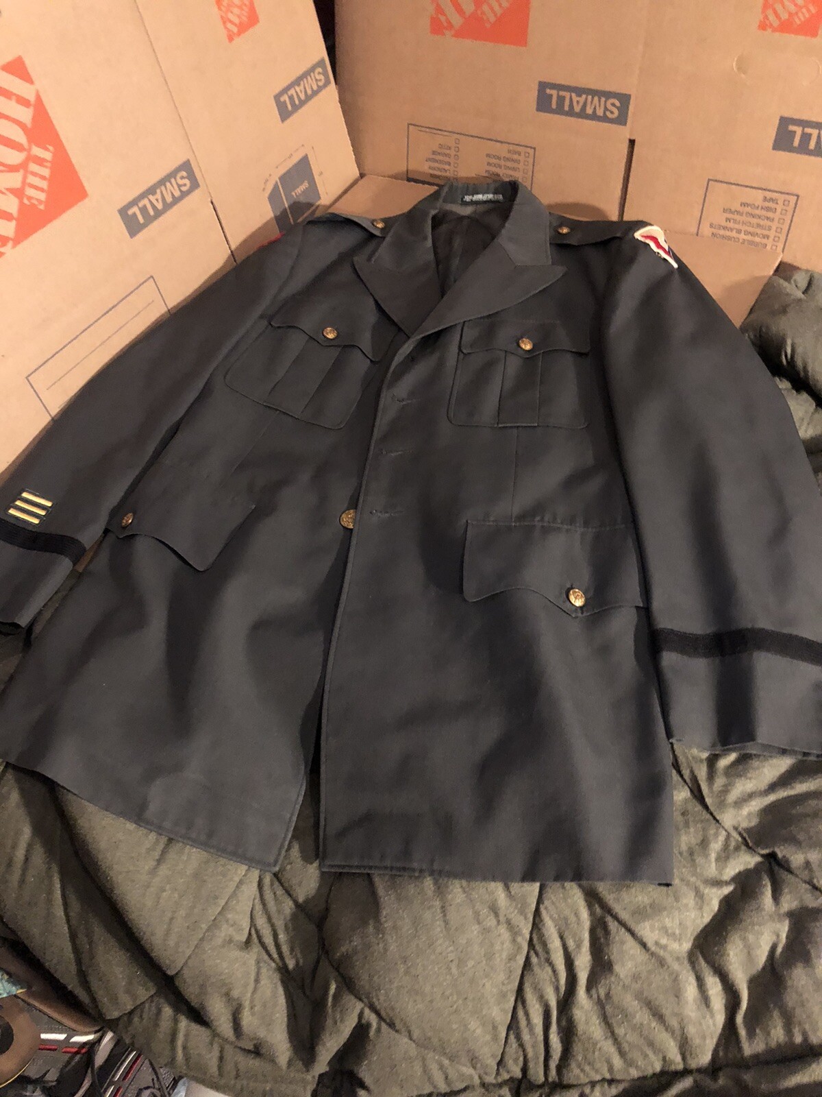 Picture 1 of 12