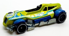 2011 HOT WHEELS MED-EVIL #33 ANTIFREEZE GREEN 2 7/8  DIECAST 1:64 RACE CAR BLUE