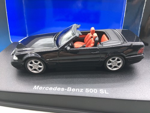 πΊπ¦ 1:43 AutoArt Mercedes 500 SL R129 Final Edition Black Red 500SL 1/43 129 - Picture 3 of 9