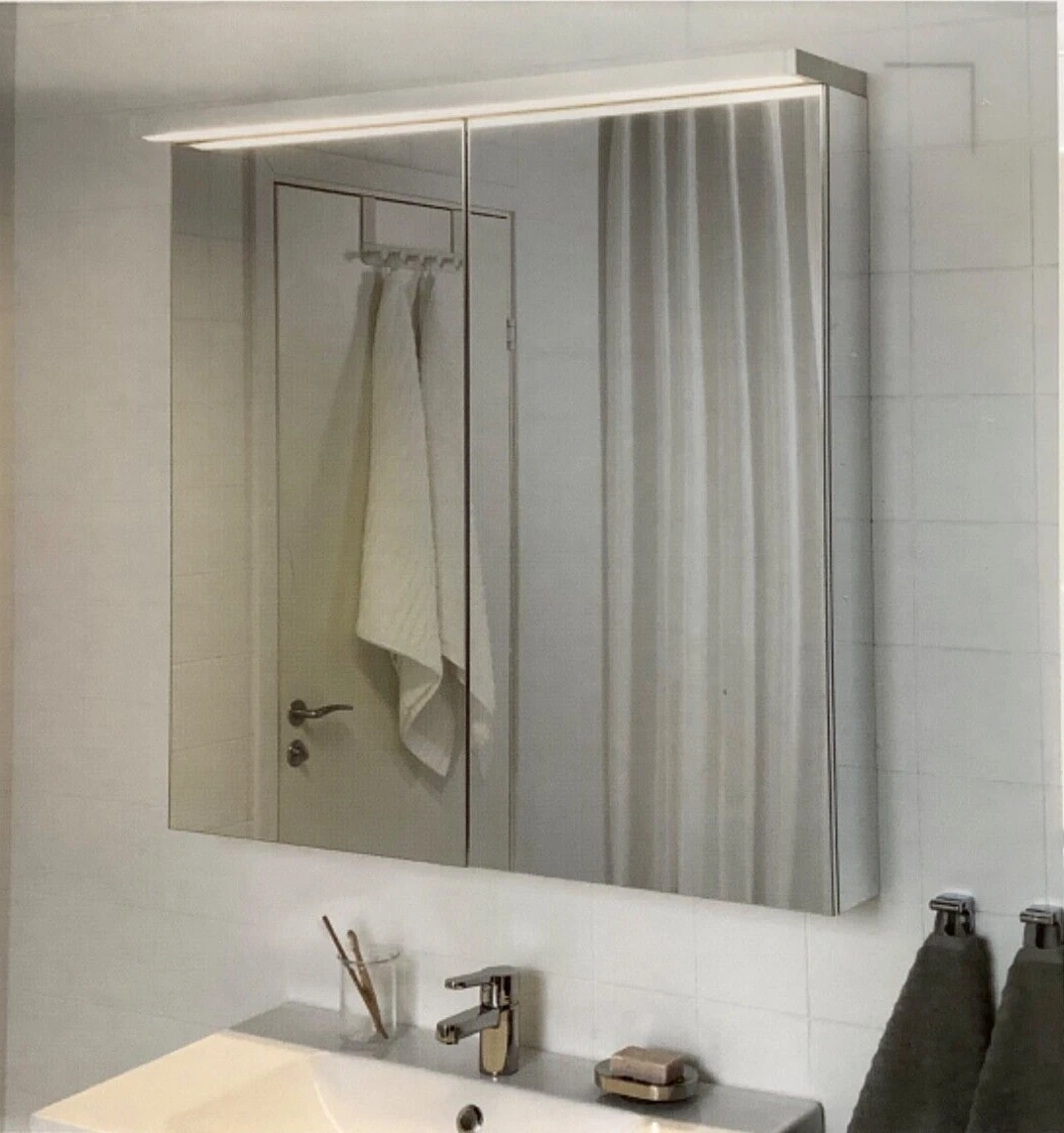 Godmorgon led sale cabinet light