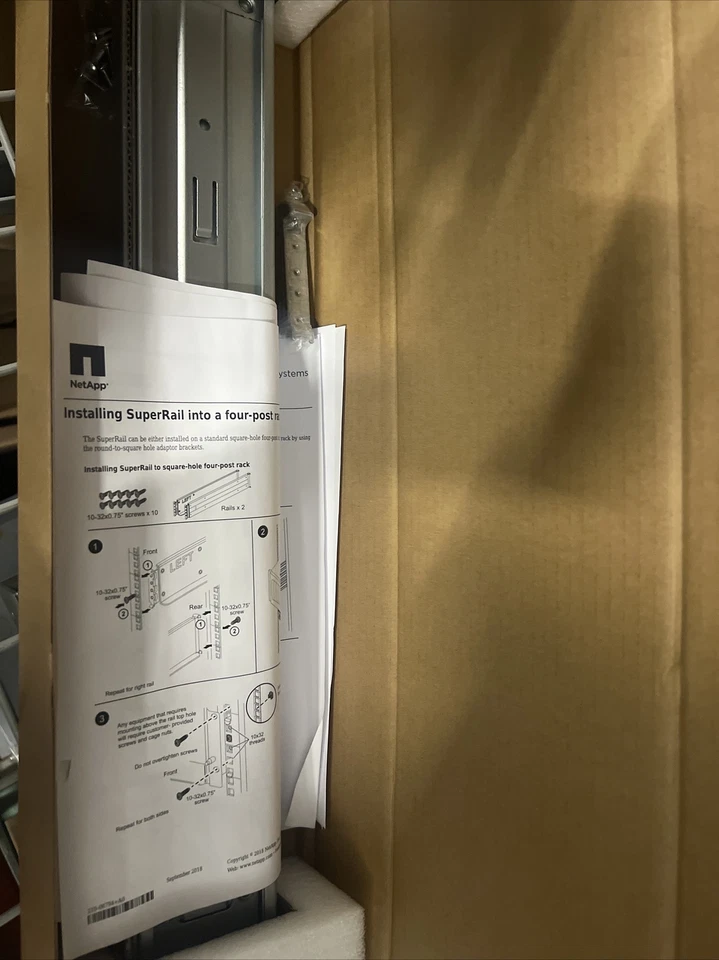 Netapp 113-00232+C2 FAS8300 AFF400 Rack Rail Kit - Image 2 of 3