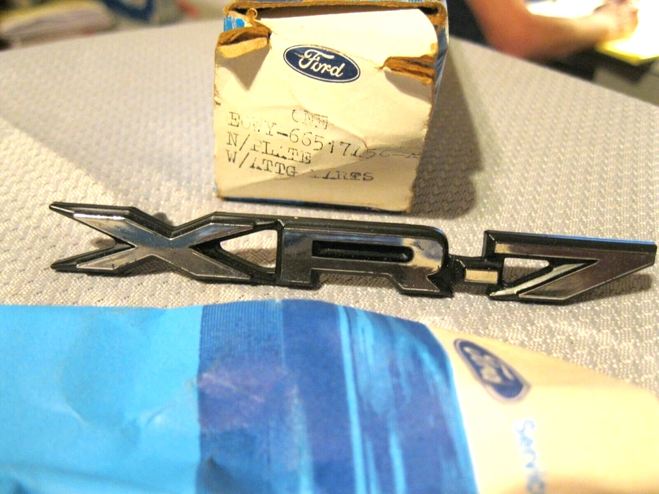 Placa de identificación de línea de techo Mercury Cougar XR7 1980-1982 como nueva Foto 2 de 2