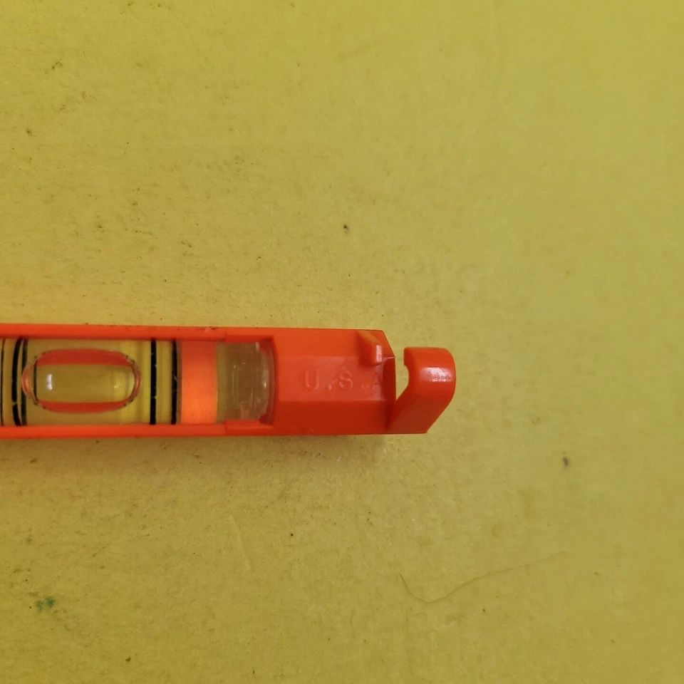 Stanley 42-193 Stanley 3-Inch Plastic Line Level, High Visibility ORANGE NOS - Image 3 of 4