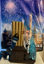 Disney Parks 2025 Sipper Haunted Mansion Victor Giest Lights & Music FREE SHIP