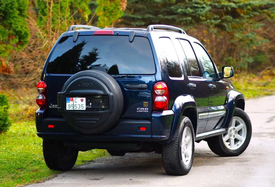 JEEP CHEROKEE 2.8 CRD 120kW LIMITED 4X4,aus Italien-Absolut Rostfrei,Schiebedach - Bild 2 von 4