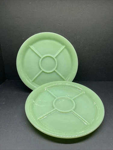 Vintage Jadeite Fire King Oven Ware Divided Plate Wagon Wheel Restaurant 1951