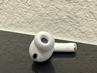 2026 Apple AirPods Pro 3 Original OEM Replacement Left Earbud