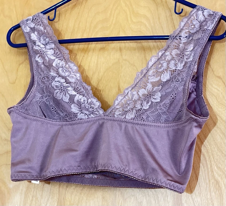 XL Rhonda Shear PINUP Bra Lavender Dusty Purple Lace Cotton EUC Wirefree Comfort - Image 2 of 4