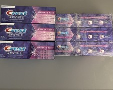 Crest 3D White Radiant Mint Anti cavity Toothpaste 2.7 oz LOT OF 6 New