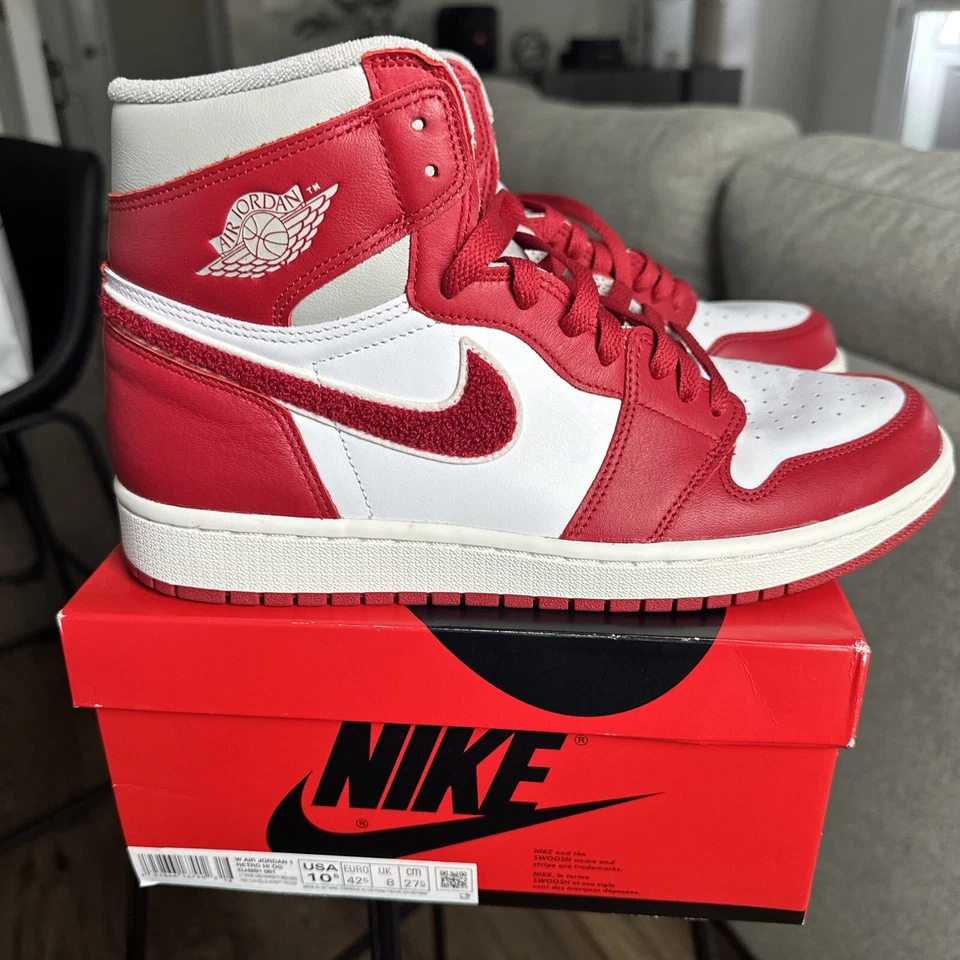 Size 10.5 - Air Jordan 1 OG High Newstalgia Chenille W - Imagem 3 de 4