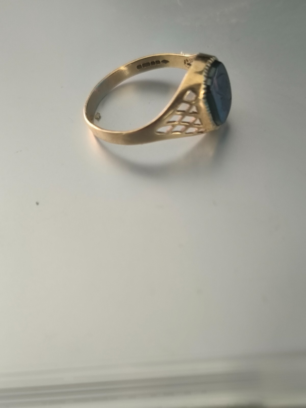 mens 9ct Gold Ring With Black Hematite intaglio Seal Of Roman Centurian