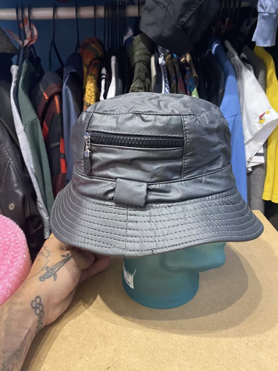 Bucket hat cheap with zip pocket