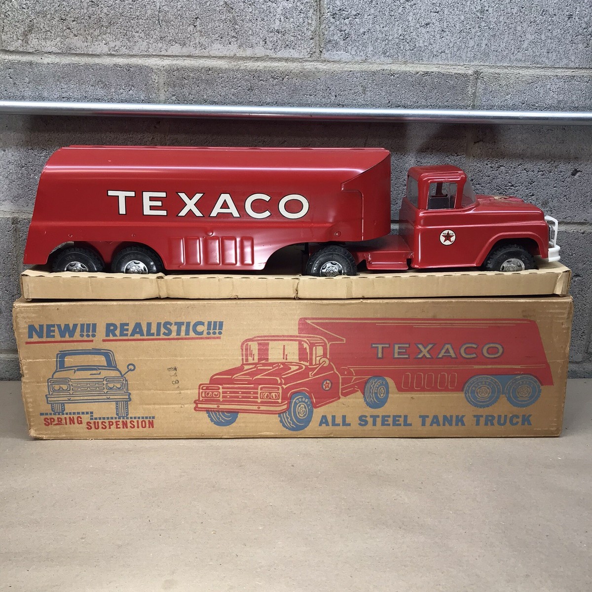 Vintage 1960's BUDDY L Pressed Steel Texaco Tanker Toy Truck
