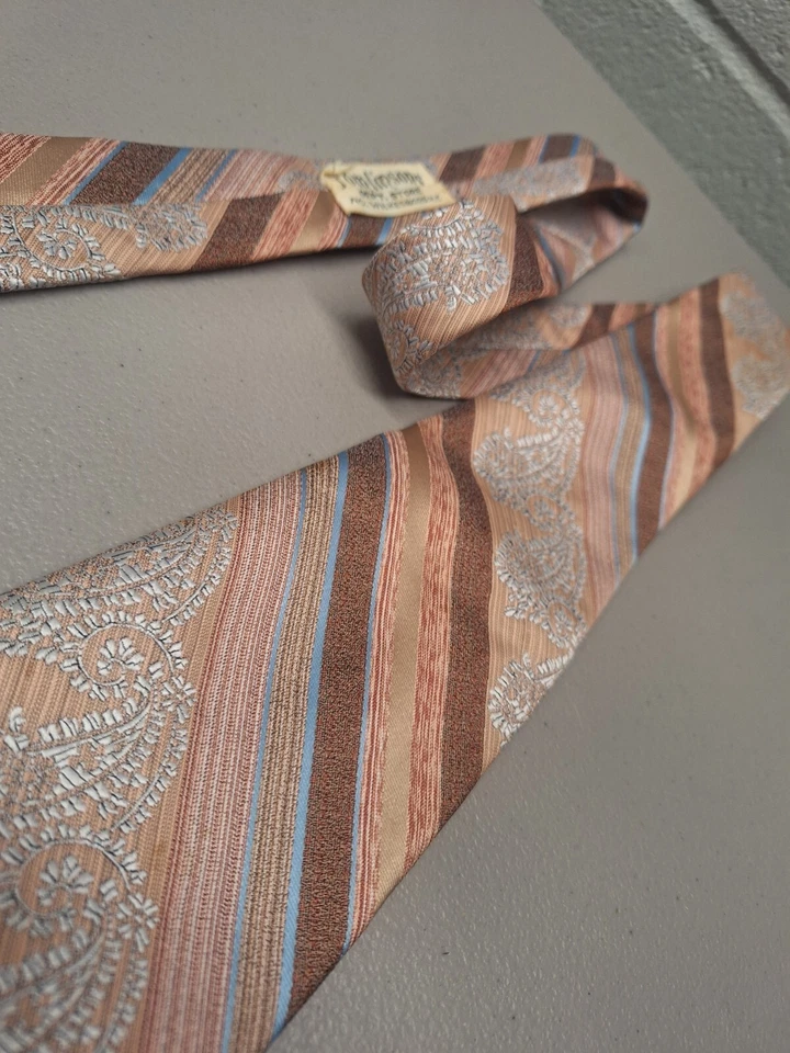 Corbata de Colección Mr. John Beau Brummell Cuello Ancho Abstracta Geométrica Groovy Para Hombres Foto 2 de 4