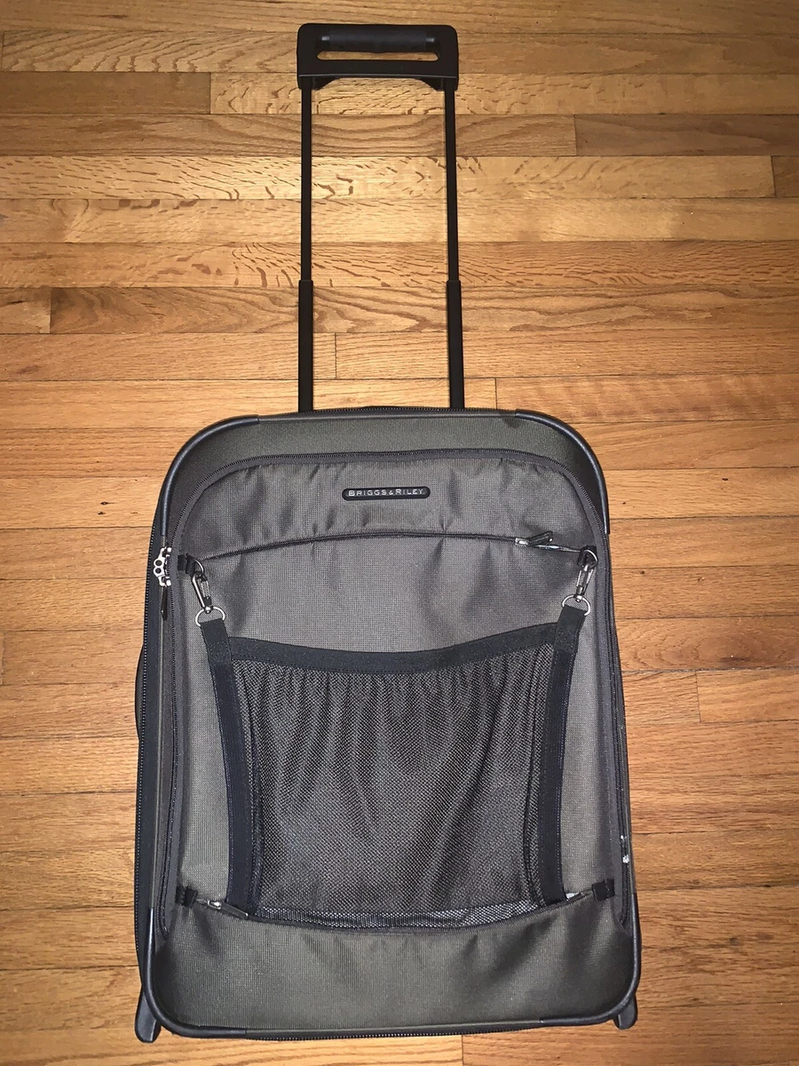 Discover 156+ briggs and riley garment bag best esthdonghoadian