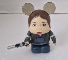DISNEY VINYLMATION......STAR WARS SERIE JYN ERSO MIT ZUBEHÖR