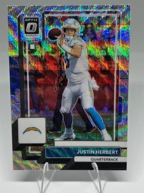2022 Panini Donruss Optic - Justin Herbert #108 Wave Prizm /300 Chargers