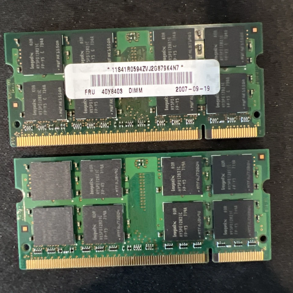 Hynix 2 GB RAM (2 x 1 GB Sticks) 2Rx8 PC2-5300S-555-12 Memory - Image 2 of 2