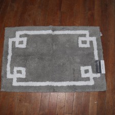Madison Park Geometric Cotton Tufted Bath Rug Gray 20" x 30" MP72-3605