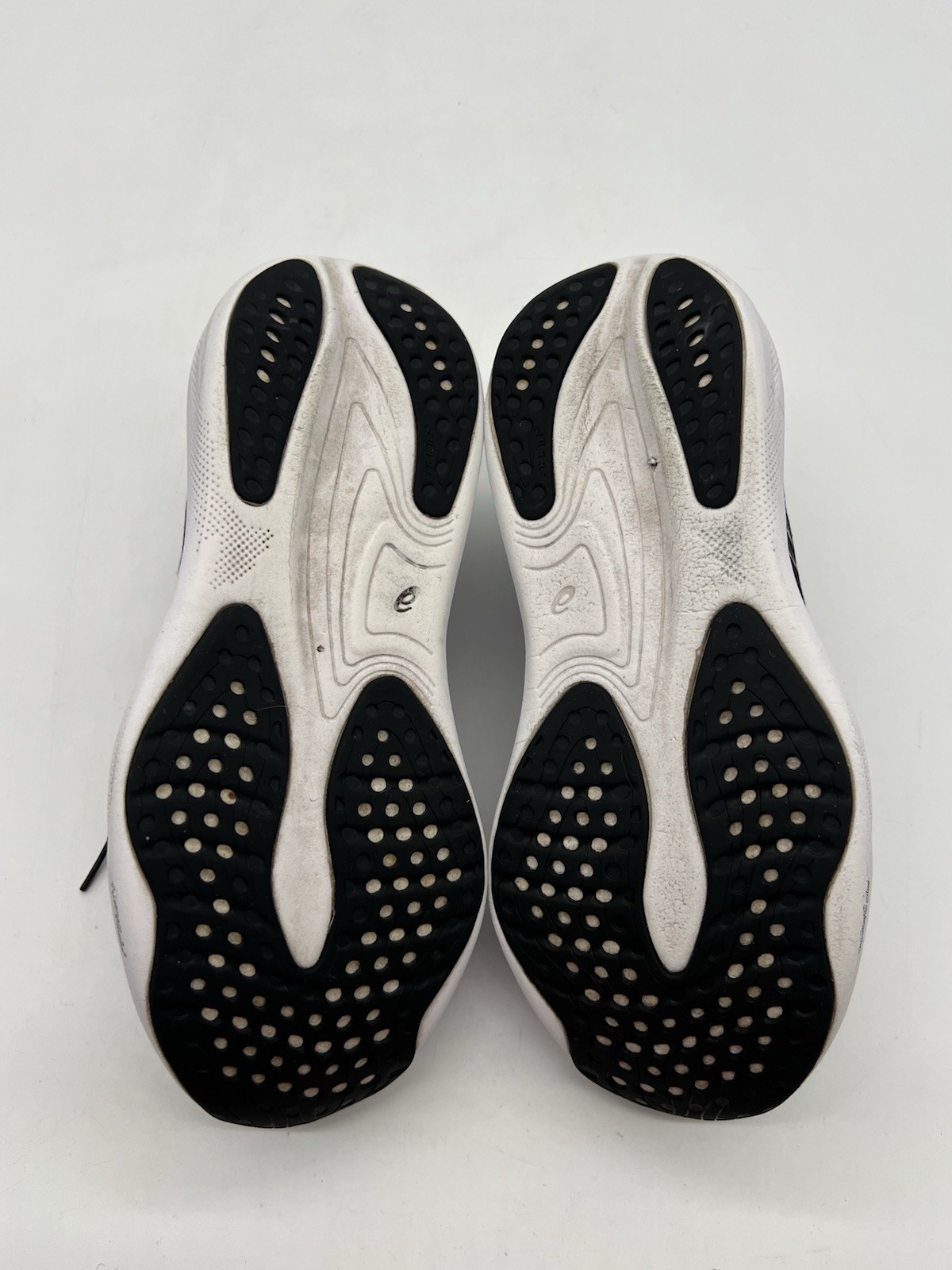 Asics Gel-Nimbus 25 Women's 9 Black White Mesh Running Sneakers Shoes. thumbnail 6