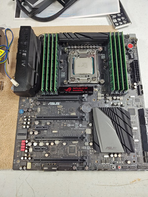 ASUS Rampage IV Black Edition LGA2011 ATX Motherboard
