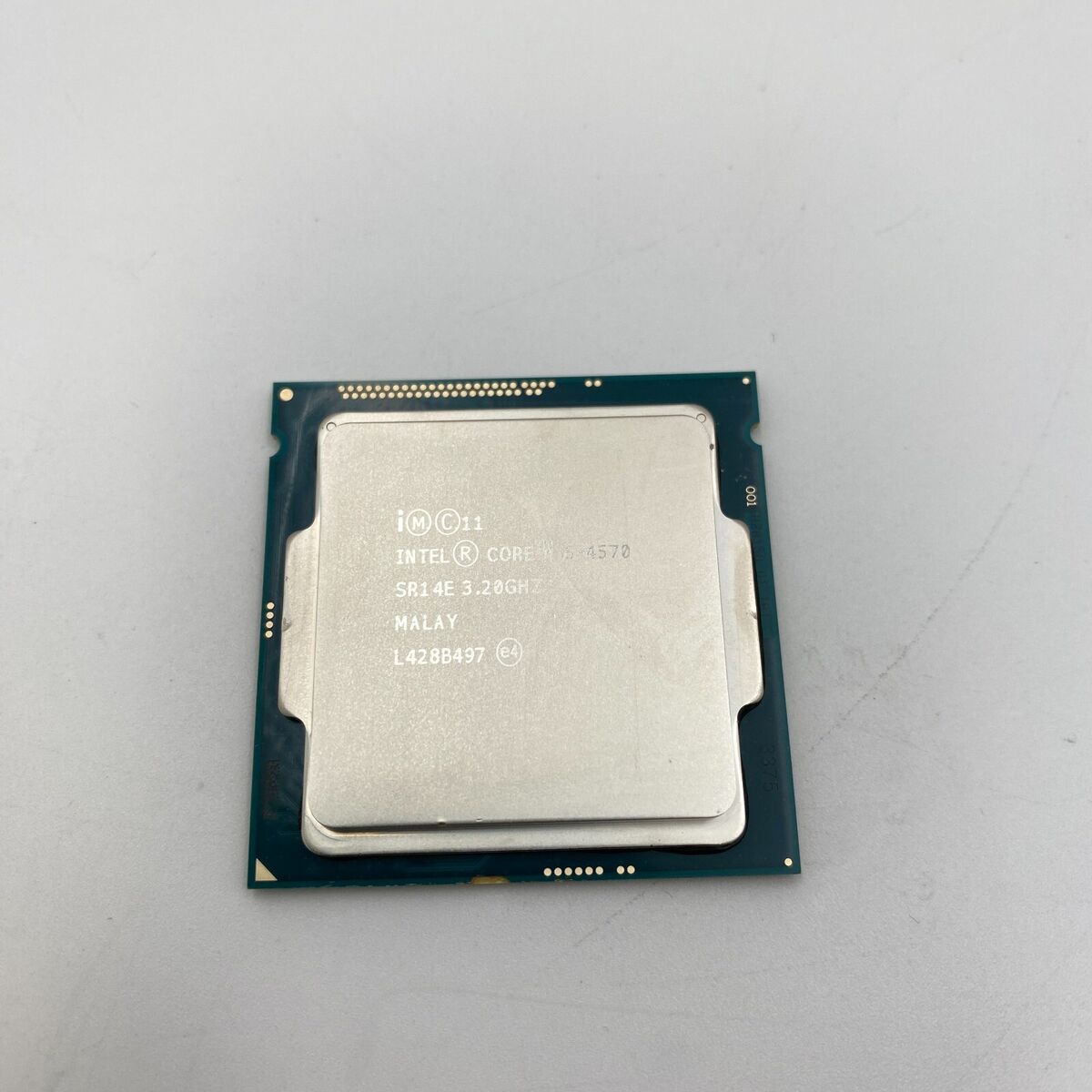 Intel Core i5-4570 Desktop Processor (3.2 GHz, 4 Cores, LGA Intel Core i5-4570 Desktop Processor (3.2 GHz, 4 Cores, LGA