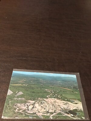 VINTAGE UNPOSTED POSTCARD THE WELLS-LAMSON GRANITE QUARRY - BARRE, VERMONT