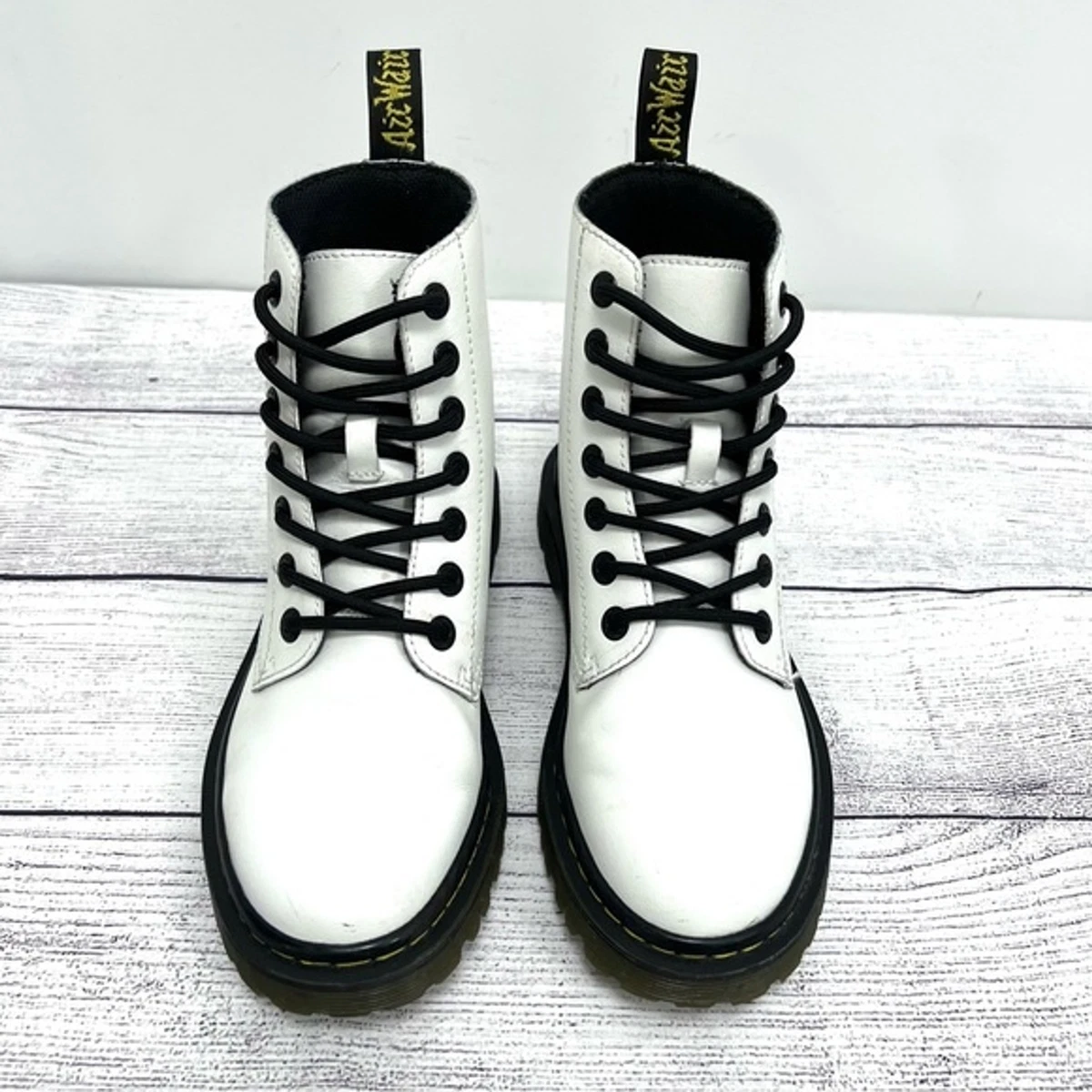 Dr martens 2025 luana white