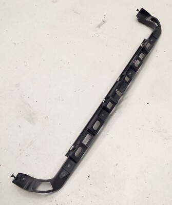 VW Passat B6 Genuine R36 Sedan Rear Bumper Centre Mounting Bracket ...