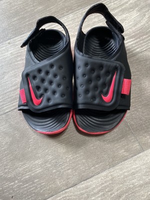 5c nike sandals