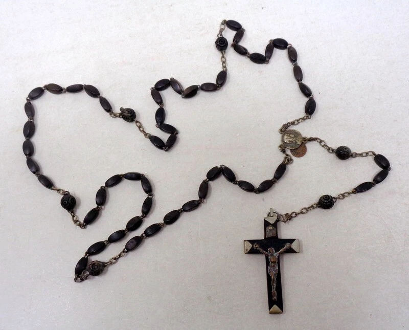 Superbe chapelet ancien en bois - 50 ctms - Photo 2/3