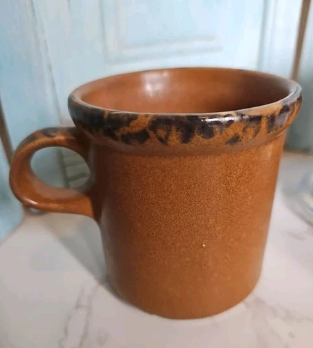 Groovy McCoy Vintage Pottery Canyon Mesa Brown 1412 Coffee Cup Mug(s) USA 