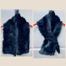 NWT Banana Republic Faux Fur Pull through Scarf Satin Lining Black Stole Shawl