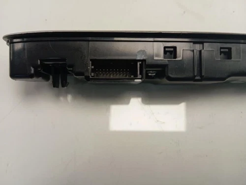 173929399E Warning per TESLA MODEL 3 BASIS RWD 2024 7075641 - Imagen 2 de 10