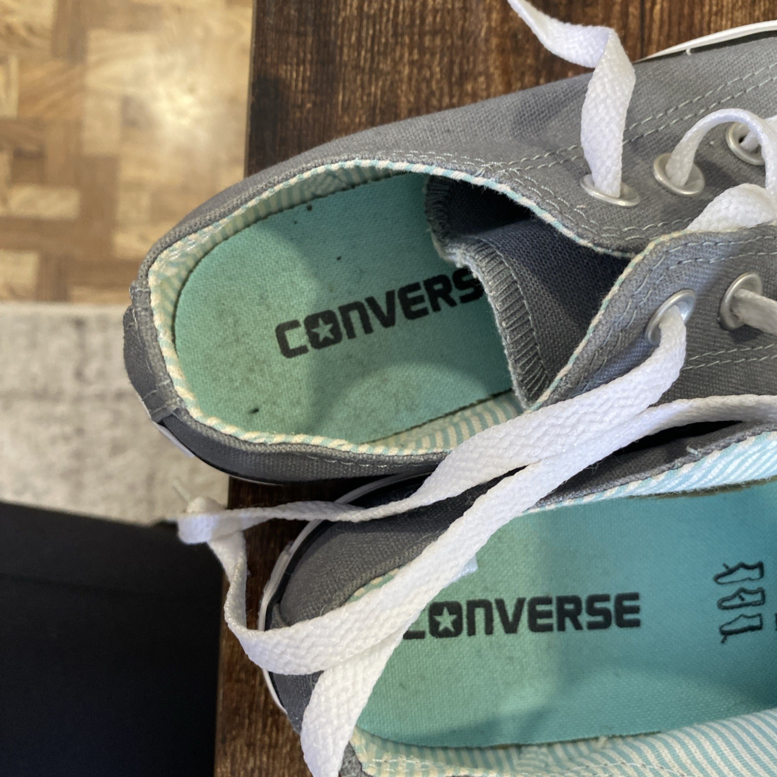 Converse Chuck Taylor Low Top Shoes All Star Double Tongue Sneakers Womens Sz 6 thumbnail 8