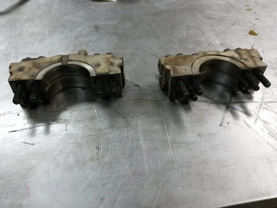 Tapas principales bloque motor para Toyota Avalon 3.0 95-96 Foto 2 de 4