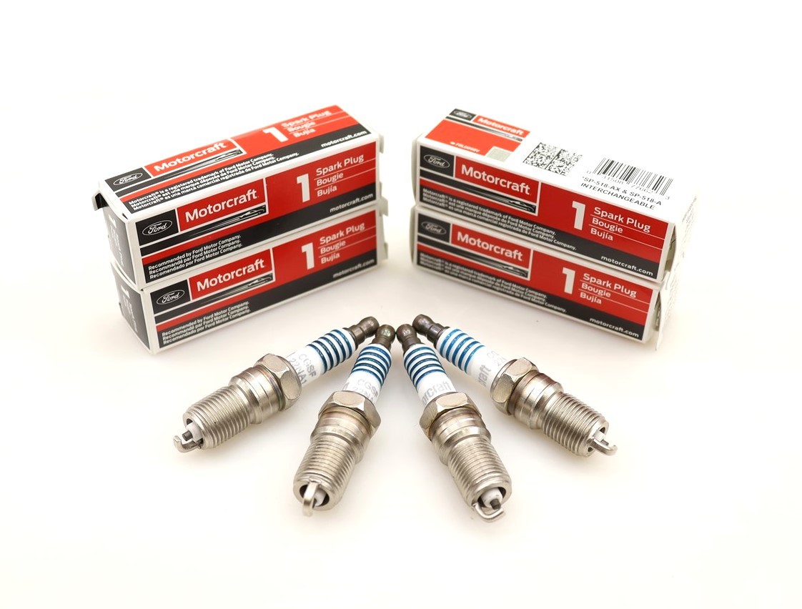 NEW Motorcraft Spark Plugs Set of 4 SP-518-AX Ford Mercury 3.0L 2009-2012