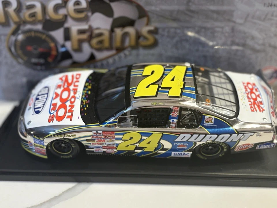 Jeff Gordon #24 DuPont / Celebração do 200º Aniversário 2002 Monte Carlo 1 de 624 - Imagem 3 de 4