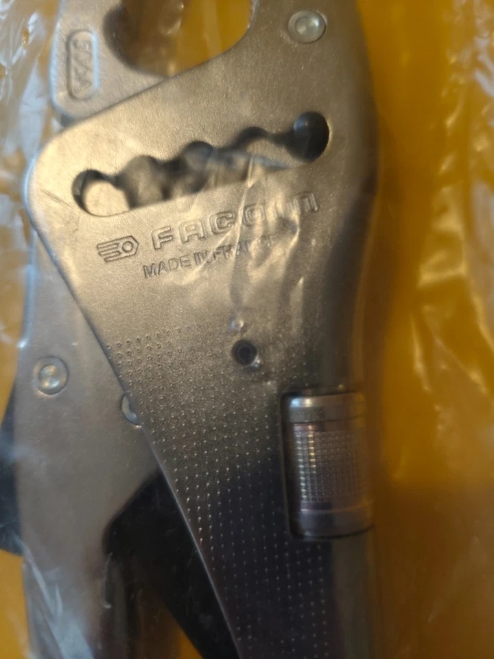 pince etau FACOM 506 A SOUS BLISTER - Photo 3/4