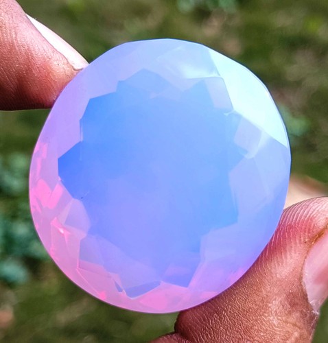 Imposing Bi-Color Opal Oval Cut 225 Carat Ethiopian EGL Certified Loose Gemstone - Picture 7 of 18