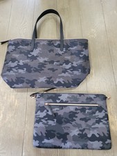 Stella & Dot Lady Boss Black Camo Tote With Removable Laptop Pouch