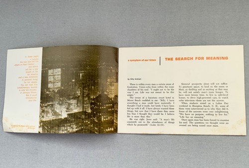 VINTAGE 1966 THE MOODY BIBLE ANSWER FOR OUR TIMES PAMPHLET BOOKLET - Picture 4 of 6