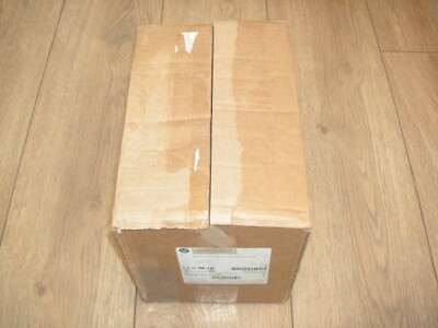 Allen Bradley Servo Motor MPM-B1151T-2J72AA Open box