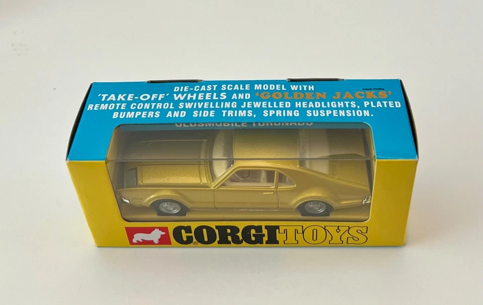 Oldsmobile Toronado goldmetallic, Corgi 1:50, "Golden Jacks" OVP, 1A re-Edition - Bild 2 von 4