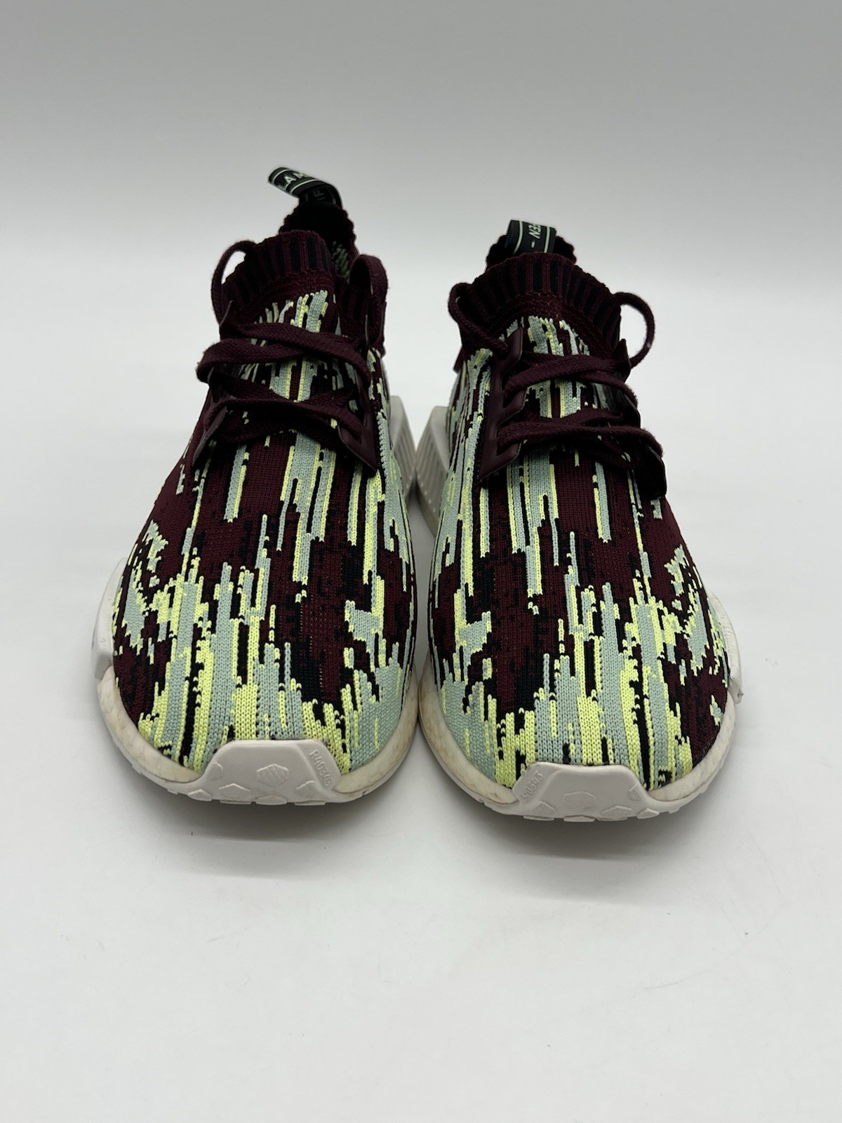 Adidas NMD R1 Primeknit x Men’s Size 10 snstuff Datamosh 2.0 Maroon Sneakers