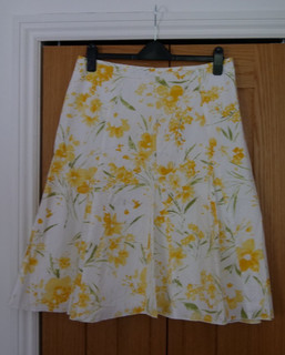 M&S Per Una Flared Midi Skirt Floral White Mix 16R Fully Lined Button & Zip